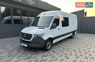 Грузопассажирский фургон Mercedes-Benz Sprinter 2019 в 