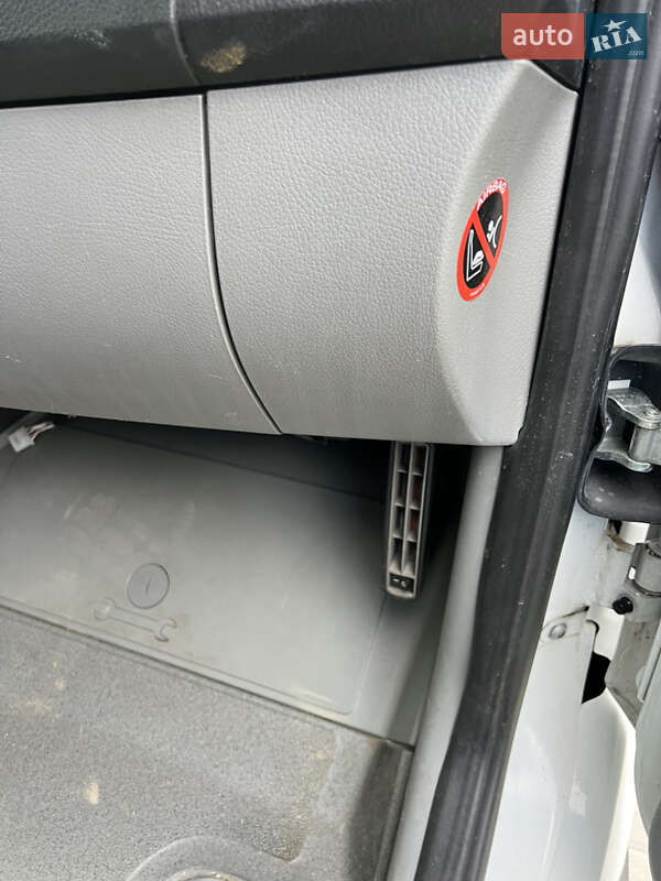 Микроавтобус Mercedes-Benz Sprinter 2016 в Косове