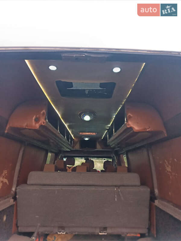 Микроавтобус Mercedes-Benz Sprinter 2005 в Заболотове