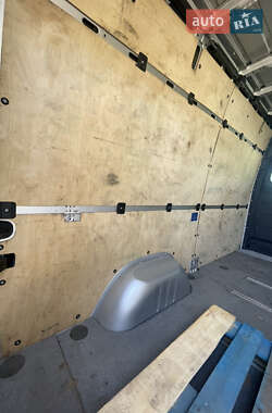 Грузовой фургон Mercedes-Benz Sprinter 2012 в 