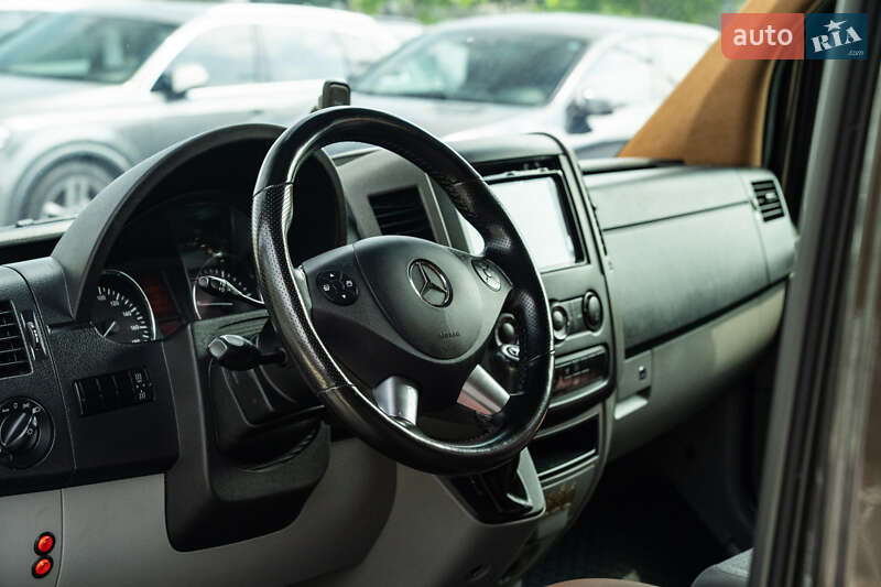 Микроавтобус Mercedes-Benz Sprinter 2015 в Черновцах фото 51 Микроавтобус Mercedes-Benz Sprinter 2015 в Черновцах