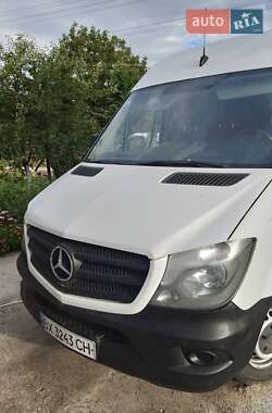 Грузовой фургон Mercedes-Benz Sprinter 2013 в 