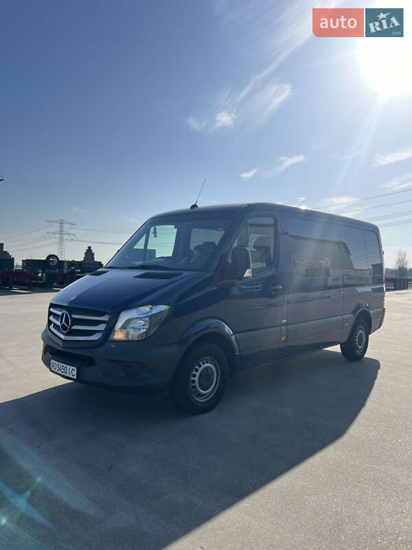 Мікроавтобус Mercedes-Benz Sprinter 2014 в Береговому