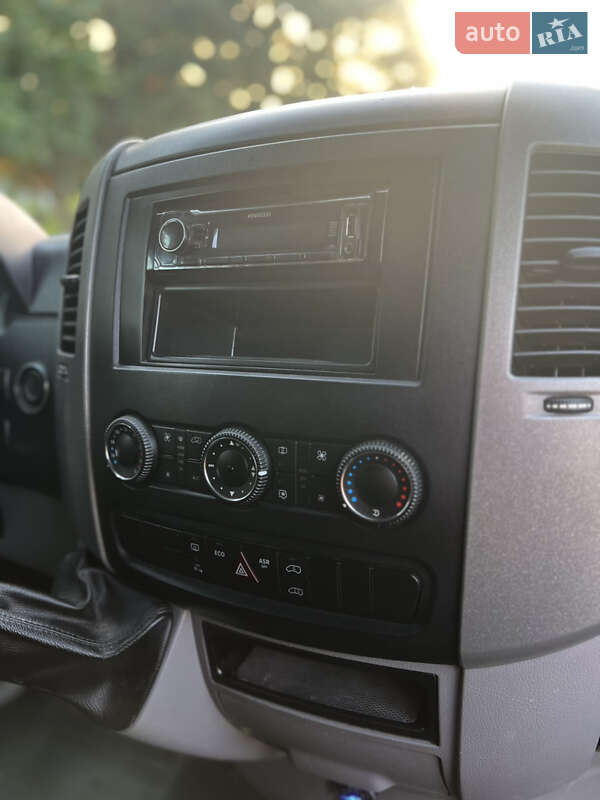 Мікроавтобус Mercedes-Benz Sprinter 2014 в Береговому