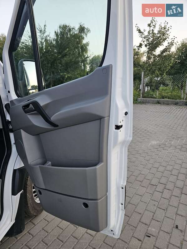 Туристический / Междугородний автобус Mercedes-Benz Sprinter 2017 в Ровно