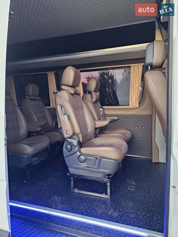 Туристический / Междугородний автобус Mercedes-Benz Sprinter 2017 в Ровно