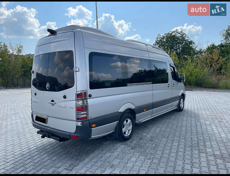 Мікроавтобус Mercedes-Benz Sprinter 2015 в Дніпрі фото 4 Мікроавтобус Mercedes-Benz Sprinter 2015 в Дніпрі