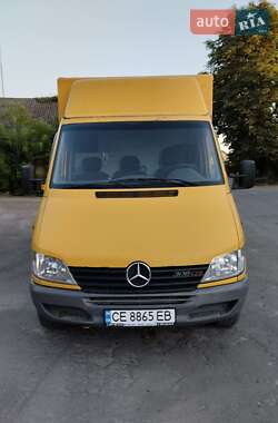 Грузовой фургон Mercedes-Benz Sprinter 2001 в Шумске