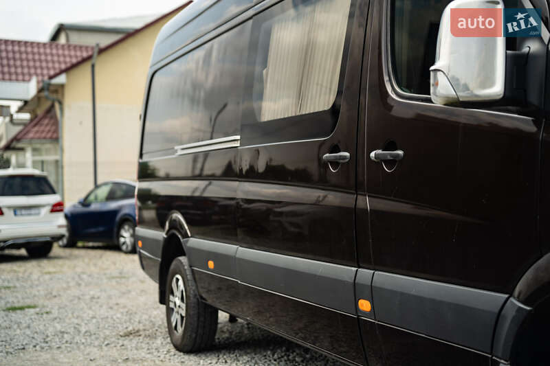 Микроавтобус Mercedes-Benz Sprinter 2015 в Черновцах фото 20 Микроавтобус Mercedes-Benz Sprinter 2015 в Черновцах