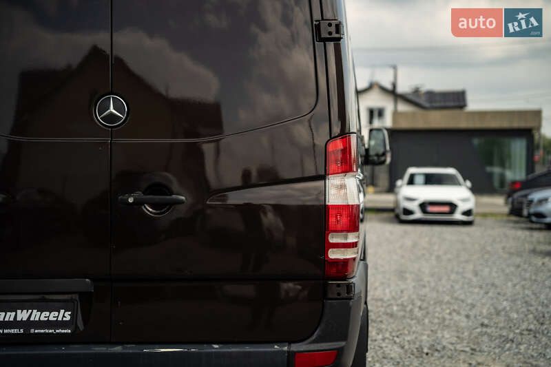 Микроавтобус Mercedes-Benz Sprinter 2015 в Черновцах