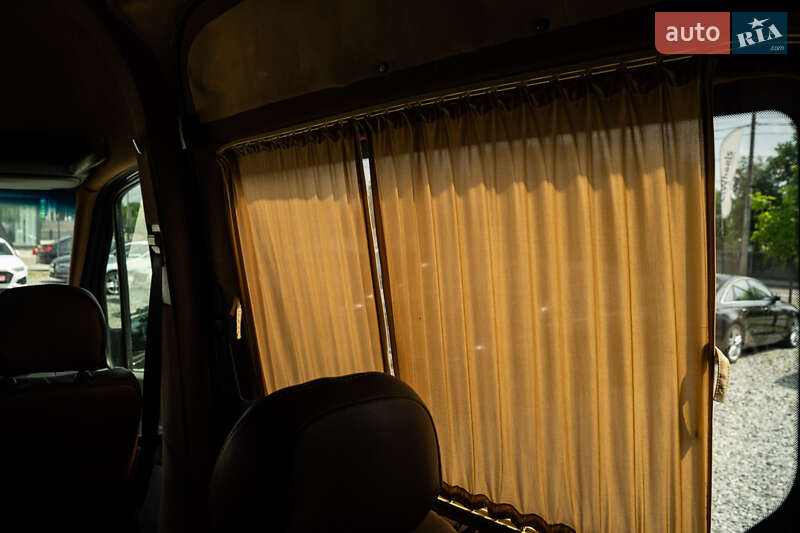 Микроавтобус Mercedes-Benz Sprinter 2015 в Черновцах фото 84 Микроавтобус Mercedes-Benz Sprinter 2015 в Черновцах