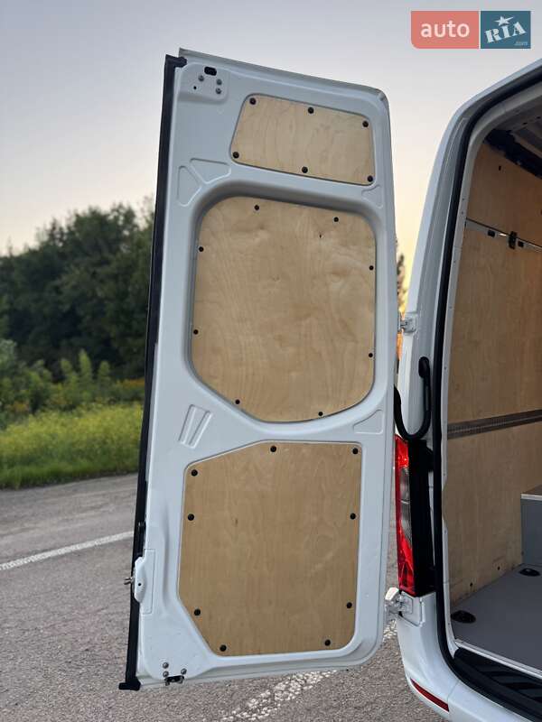 Грузовой фургон Mercedes-Benz Sprinter 2019 в Дубно фото 49 Грузовой фургон Mercedes-Benz Sprinter 2019 в Дубно