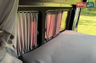 Грузопассажирский фургон Mercedes-Benz Sprinter 2012 в 