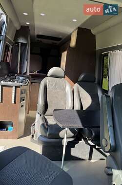 Грузопассажирский фургон Mercedes-Benz Sprinter 2012 в 