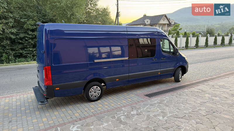 Вантажний фургон Mercedes-Benz Sprinter 2023 в Сваляві