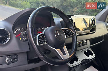 Грузовой фургон Mercedes-Benz Sprinter 2023 в 