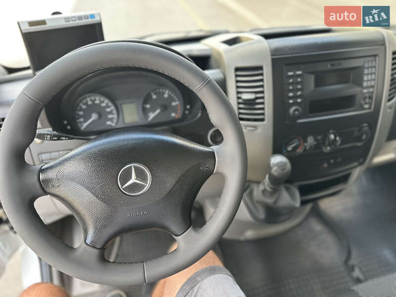 Другие грузовики Mercedes-Benz Sprinter 2016 в Ужгороде