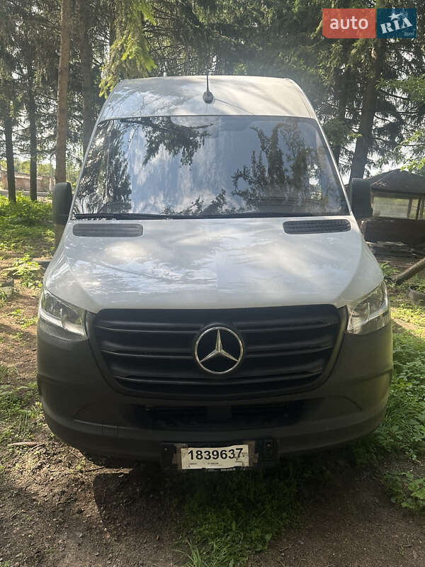 Вантажний фургон Mercedes-Benz Sprinter 2021 в Почаєві
