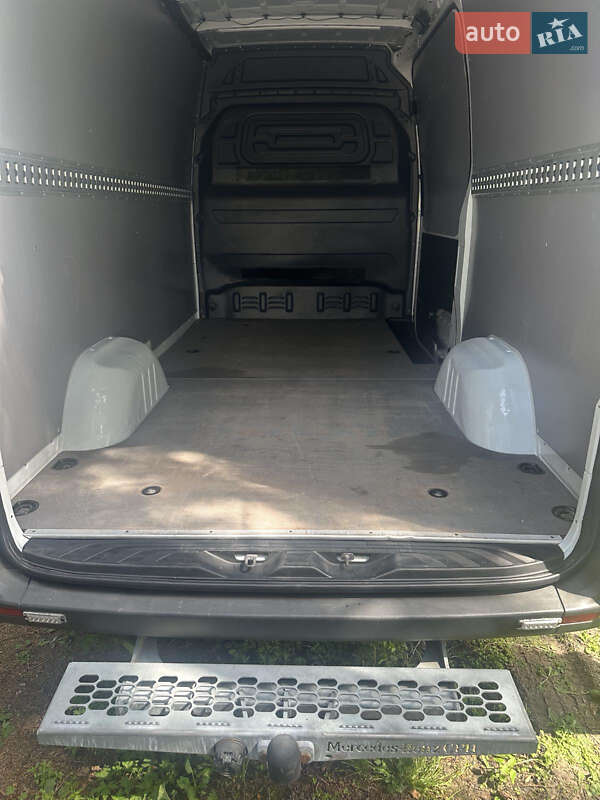 Вантажний фургон Mercedes-Benz Sprinter 2021 в Почаєві