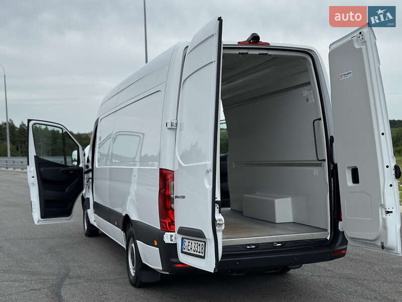 Грузовой фургон Mercedes-Benz Sprinter 2021 в Ровно