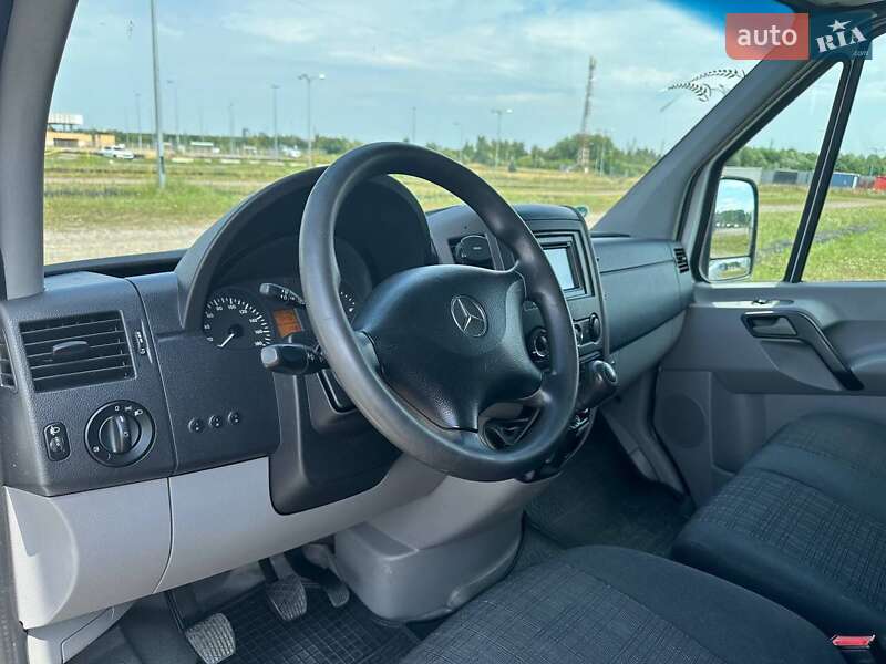 Микроавтобус Mercedes-Benz Sprinter 2016 в Львове