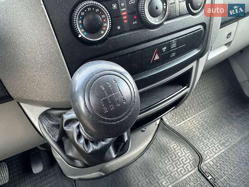 Микроавтобус Mercedes-Benz Sprinter 2016 в Львове