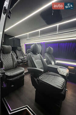Микроавтобус Mercedes-Benz Sprinter 2017 в 