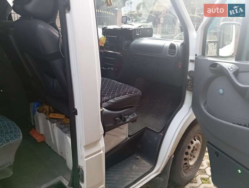 Грузопассажирский фургон Mercedes-Benz Sprinter 2001 в Хмельницком фото 3 Грузопассажирский фургон Mercedes-Benz Sprinter 2001 в Хмельницком