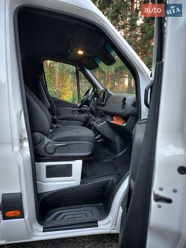 Грузовой фургон Mercedes-Benz Sprinter 2019 в Луцке