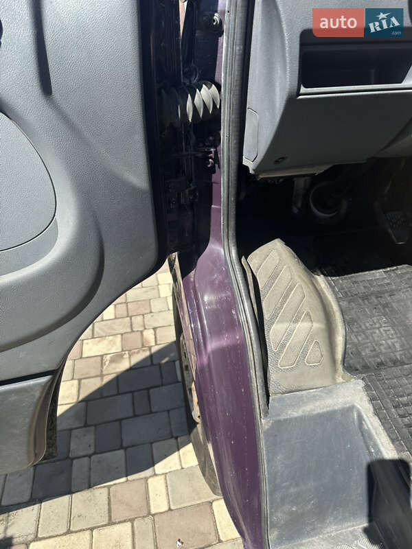 Вантажний фургон Mercedes-Benz Sprinter 2004 в Одесі фото 43 Вантажний фургон Mercedes-Benz Sprinter 2004 в Одесі