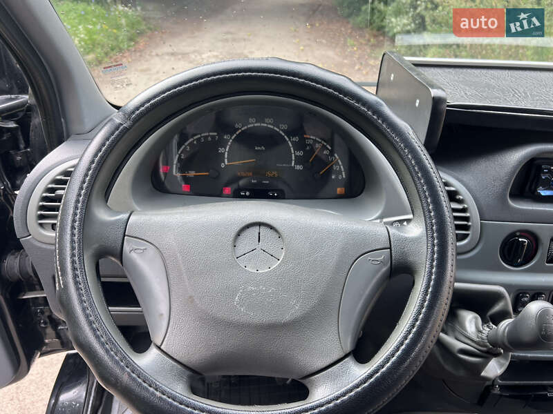 Микроавтобус Mercedes-Benz Sprinter 2000 в Луцке