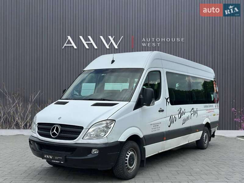 Микроавтобус Mercedes-Benz Sprinter 2012 в 