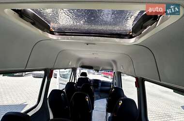 Микроавтобус Mercedes-Benz Sprinter 2012 в 
