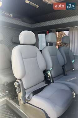 Микроавтобус Mercedes-Benz Sprinter 2015 в 