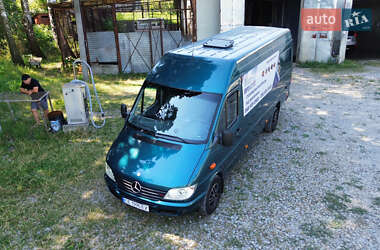 Грузопассажирский фургон Mercedes-Benz Sprinter 2002 в 