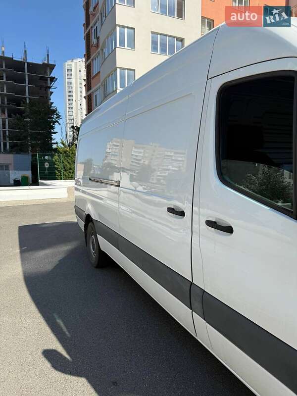 Грузовой фургон Mercedes-Benz Sprinter 2023 в Харькове
