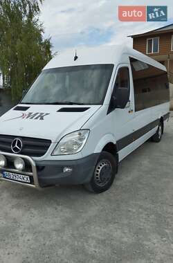 Туристический / Междугородний автобус Mercedes-Benz Sprinter 2012 в Мурованых Куриловцах