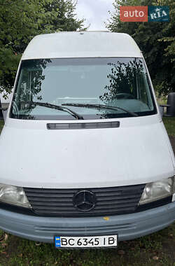 Грузовой фургон Mercedes-Benz Sprinter 2000 в Львове