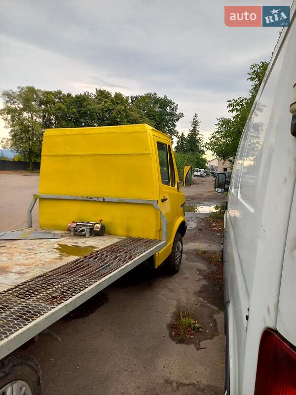 Платформа Mercedes-Benz Sprinter 1995 в Дрогобыче фото 2 Платформа Mercedes-Benz Sprinter 1995 в Дрогобыче
