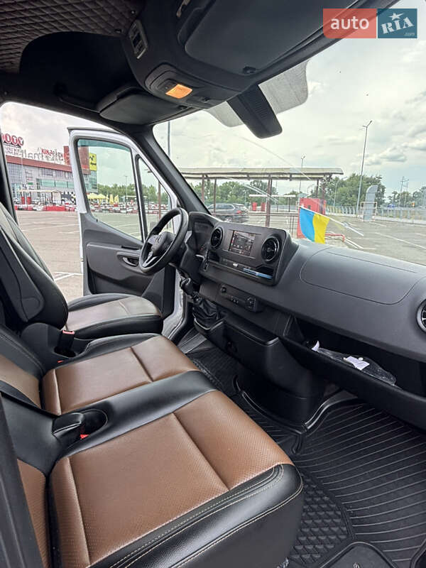 Микроавтобус Mercedes-Benz Sprinter 2018 в Киеве