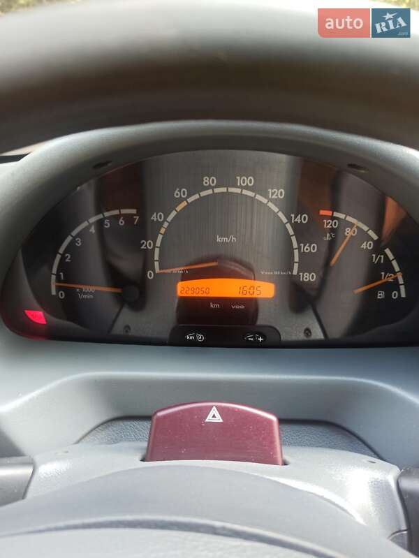 Вантажний фургон Mercedes-Benz Sprinter 2004 в Бершаді фото 20 Вантажний фургон Mercedes-Benz Sprinter 2004 в Бершаді