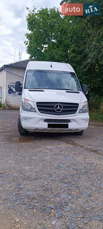 Грузовой фургон Mercedes-Benz Sprinter 2016 в 