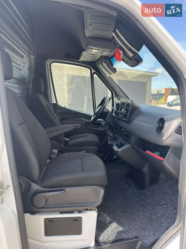 Вантажний фургон Mercedes-Benz Sprinter 2018 в Березному фото 6 Вантажний фургон Mercedes-Benz Sprinter 2018 в Березному