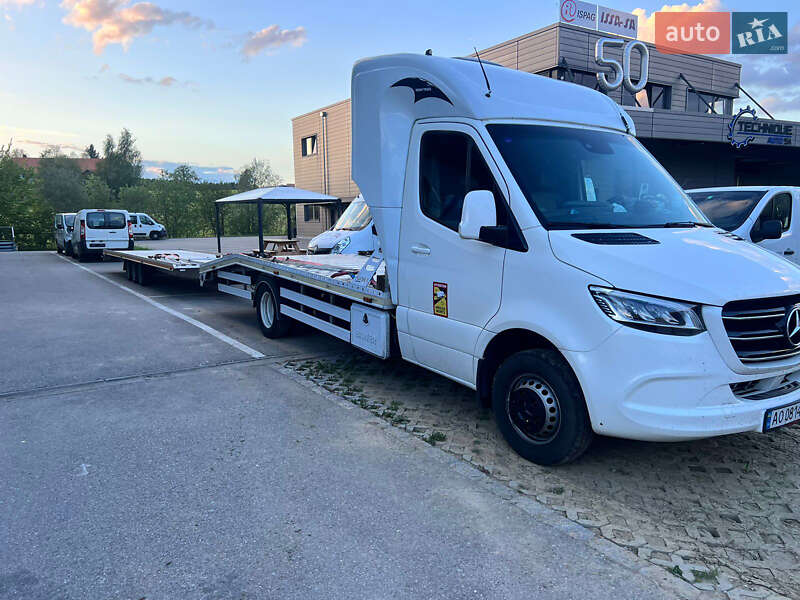 Автовоз Mercedes-Benz Sprinter 2018 в Мукачевому