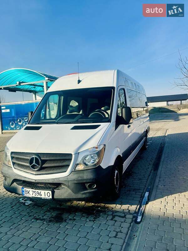Микроавтобус Mercedes-Benz Sprinter 2016 в Березному