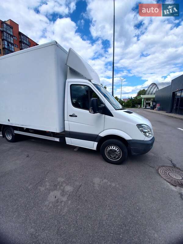 Грузовой фургон Mercedes-Benz Sprinter 2012 в 