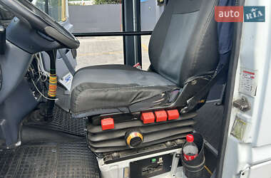 Пригородный автобус Mercedes-Benz Sprinter 1998 в 