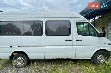 Грузопассажирский фургон Mercedes-Benz Sprinter 2005 в 