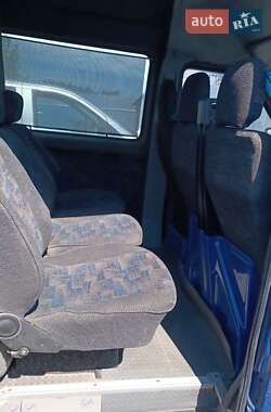 Микроавтобус Mercedes-Benz Sprinter 2005 в 