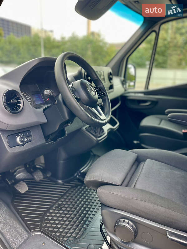 Грузовой фургон Mercedes-Benz Sprinter 2019 в Луцке